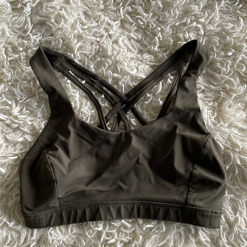Free to be Serene Bra | Lululemon | Size 4 | Olive Green